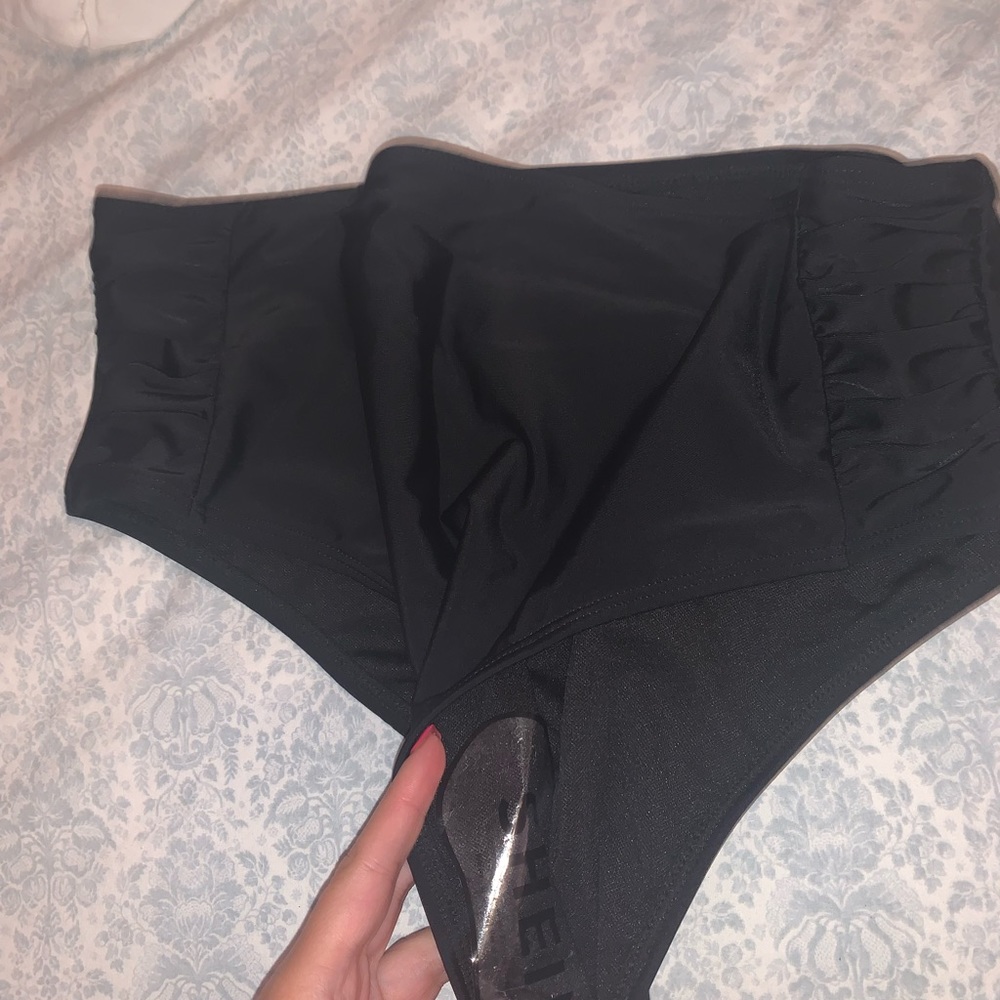 High waisted bikini bottoms with tags